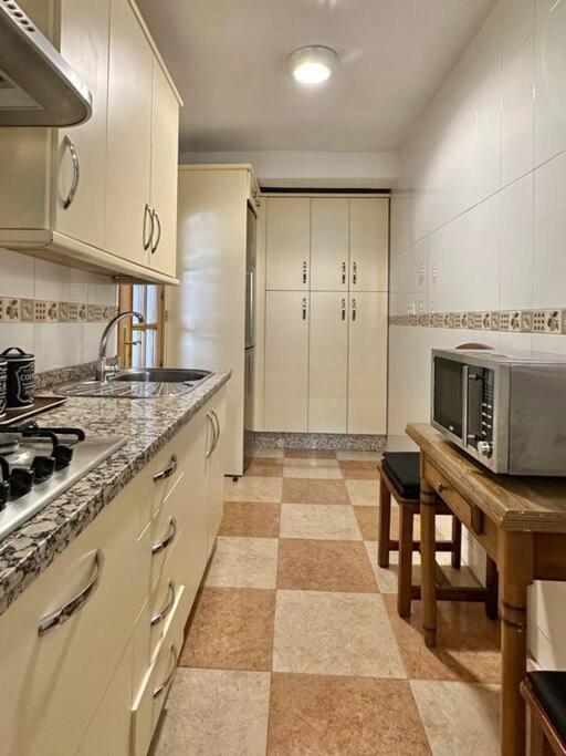 Coqueto Apartamento Estacion Cordoba Ngoại thất bức ảnh